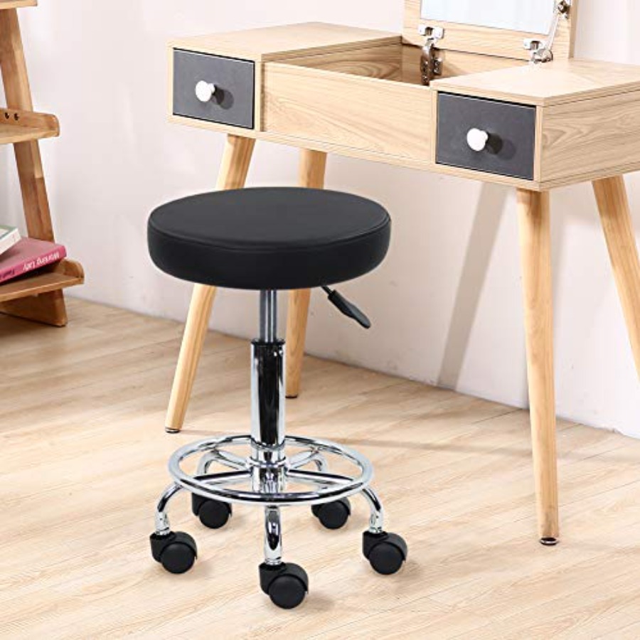 PU Leather Round Rolling Stool – Spa & Wellness Hotel Diamond Ustroń recenzja i cena